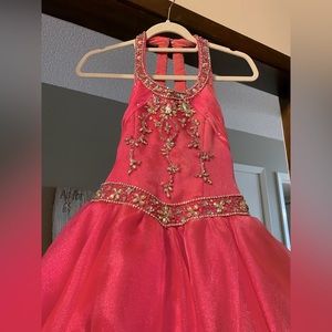 Magenta pageant dress! Size youth 10. Perfect for upcoming beauty reviews!